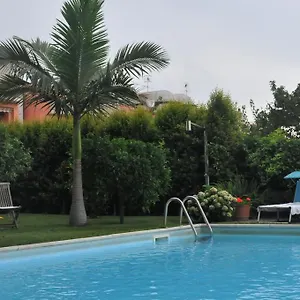 https://villa-tranquilla-catania.catania-hotels.net